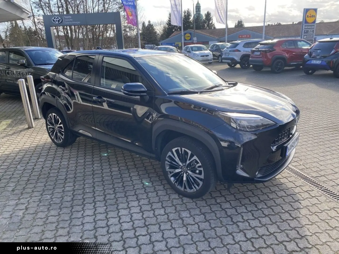 TOYOTA Yaris Cross Hybrid AT Elegant - mit 360 -Kamera