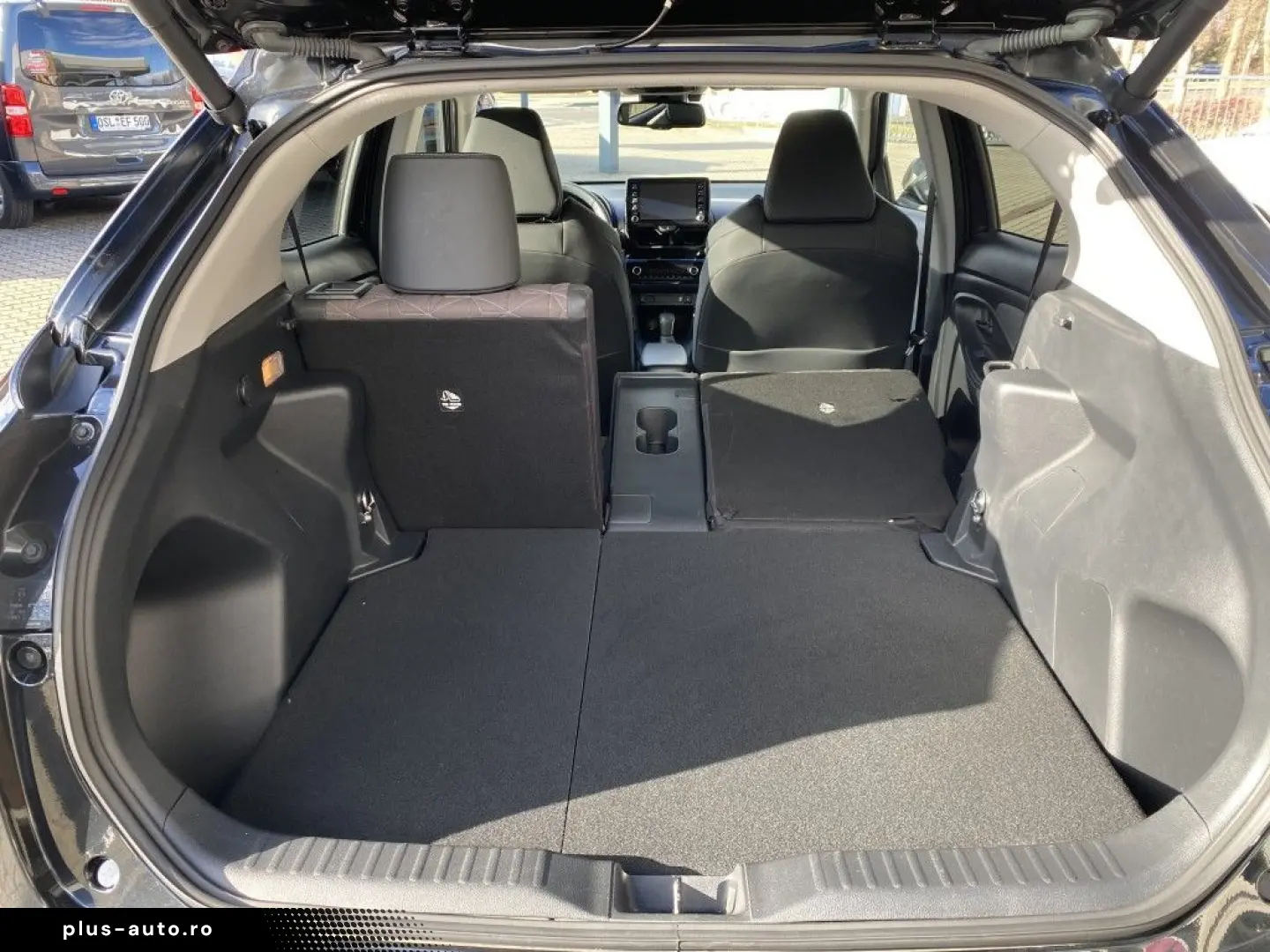 TOYOTA Yaris Cross Hybrid AT Elegant - mit 360 -Kamera