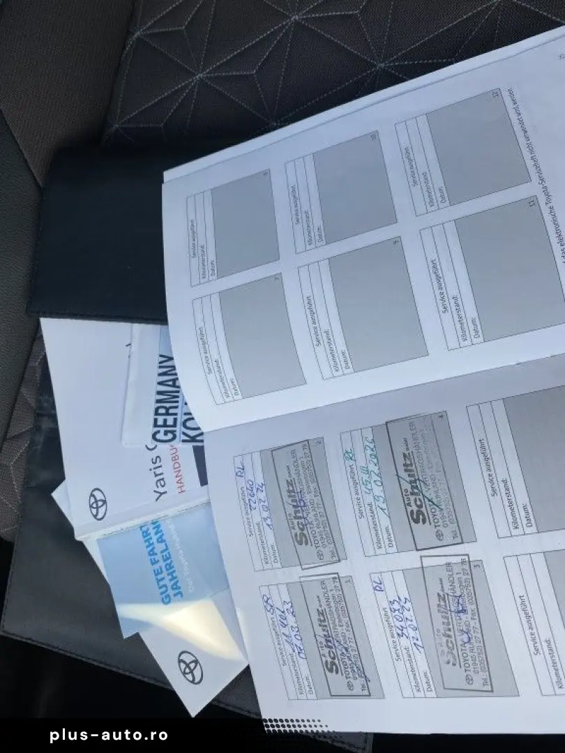 TOYOTA Yaris Cross Hybrid AT Elegant - mit 360 -Kamera