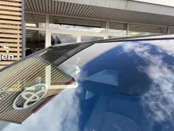 TOYOTA Yaris Cross Hybrid AT Elegant - mit 360 -Kamera