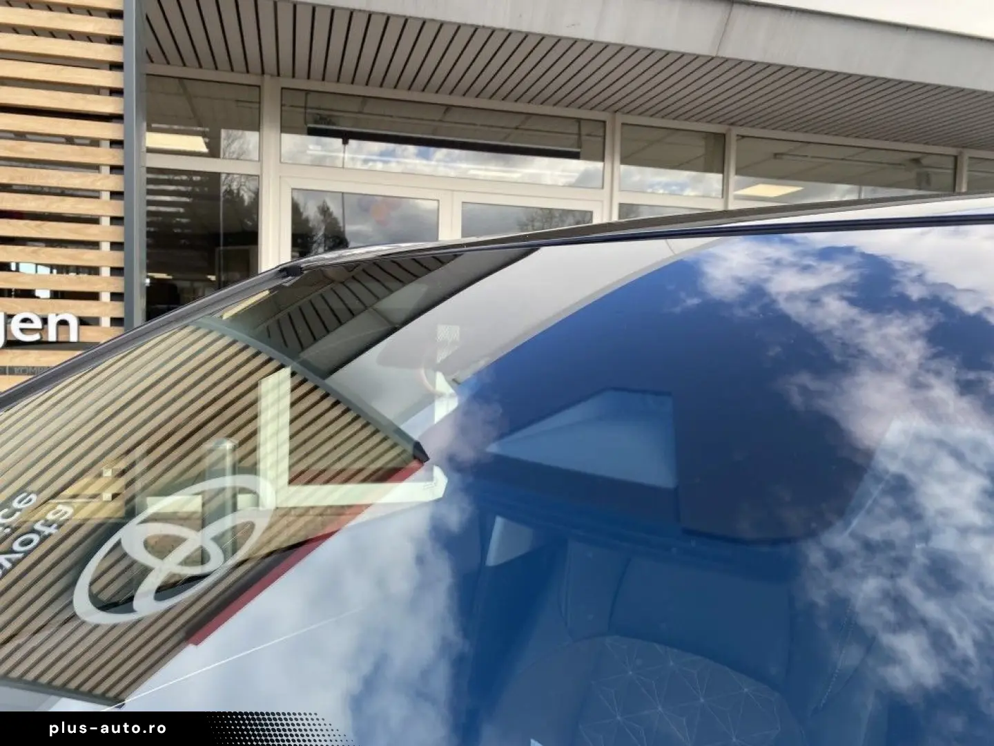 TOYOTA Yaris Cross Hybrid AT Elegant - mit 360 -Kamera