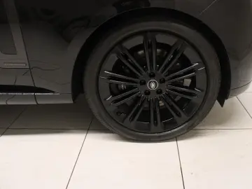 LAND ROVER Range Rover P530 SWB Autobiography Navi Pano DAB