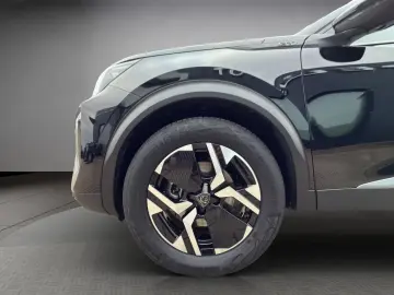 PEUGEOT 2008 GT HYBRID 145 e-DSC6