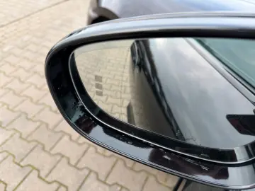 PORSCHE Taycan 4S Pano Beifahrer display ACC 93kwh