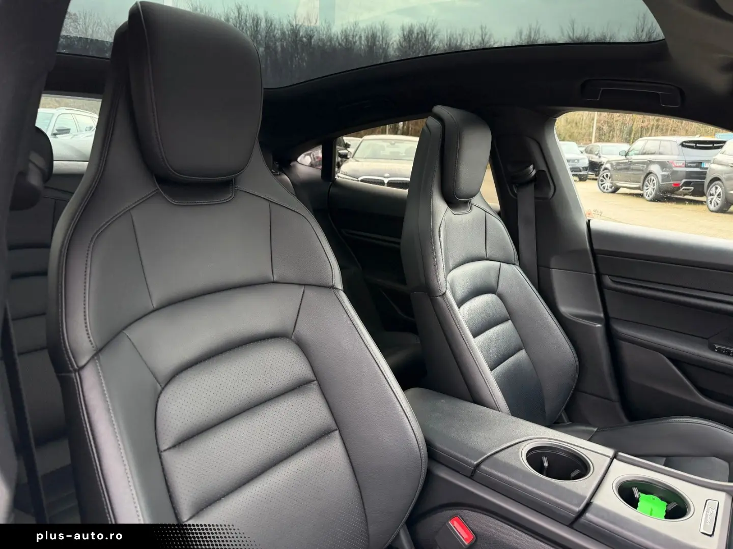 PORSCHE Taycan 4S Pano Beifahrer display ACC 93kwh