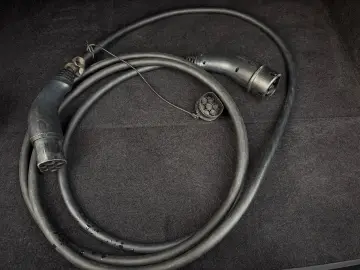 PORSCHE Taycan 4S Pano Beifahrer display ACC 93kwh