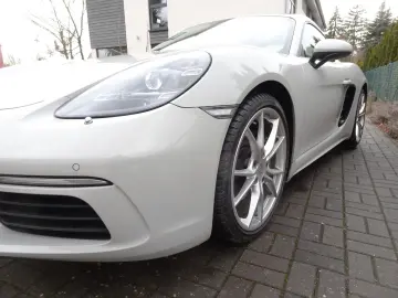 PORSCHE Cayman 718 SportChrono Leder