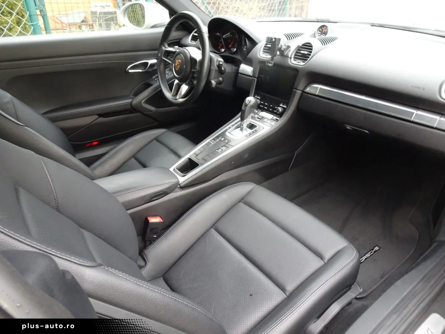 PORSCHE Cayman 718 SportChrono Leder