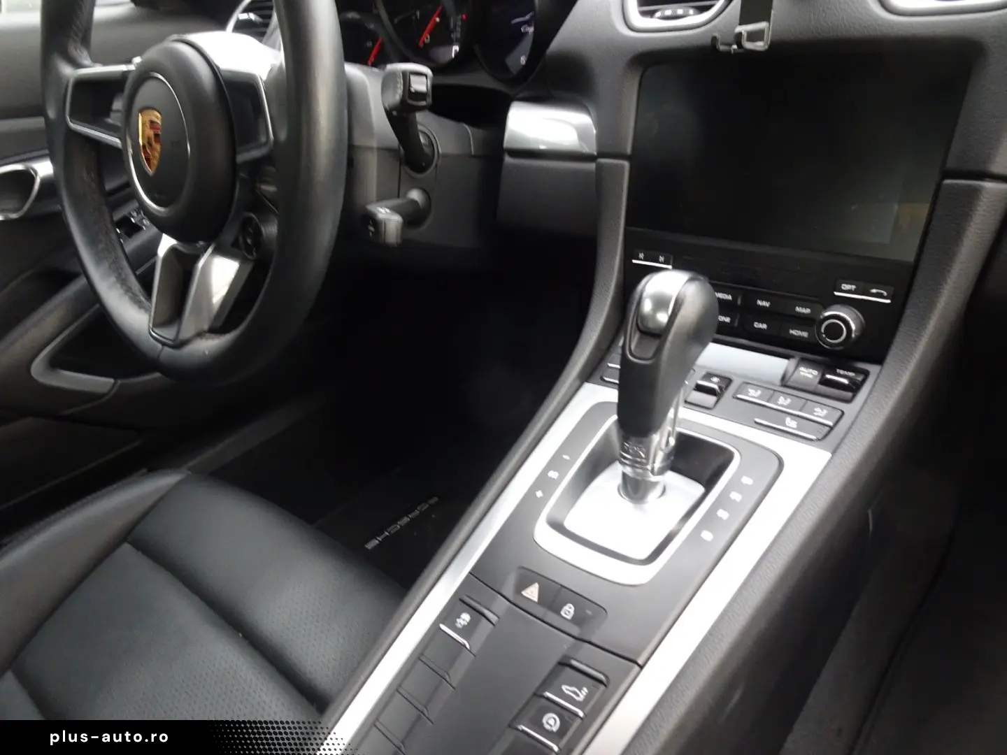 PORSCHE Cayman 718 SportChrono Leder