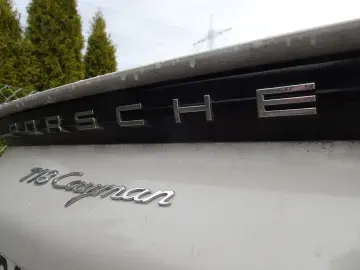 PORSCHE Cayman 718 SportChrono Leder