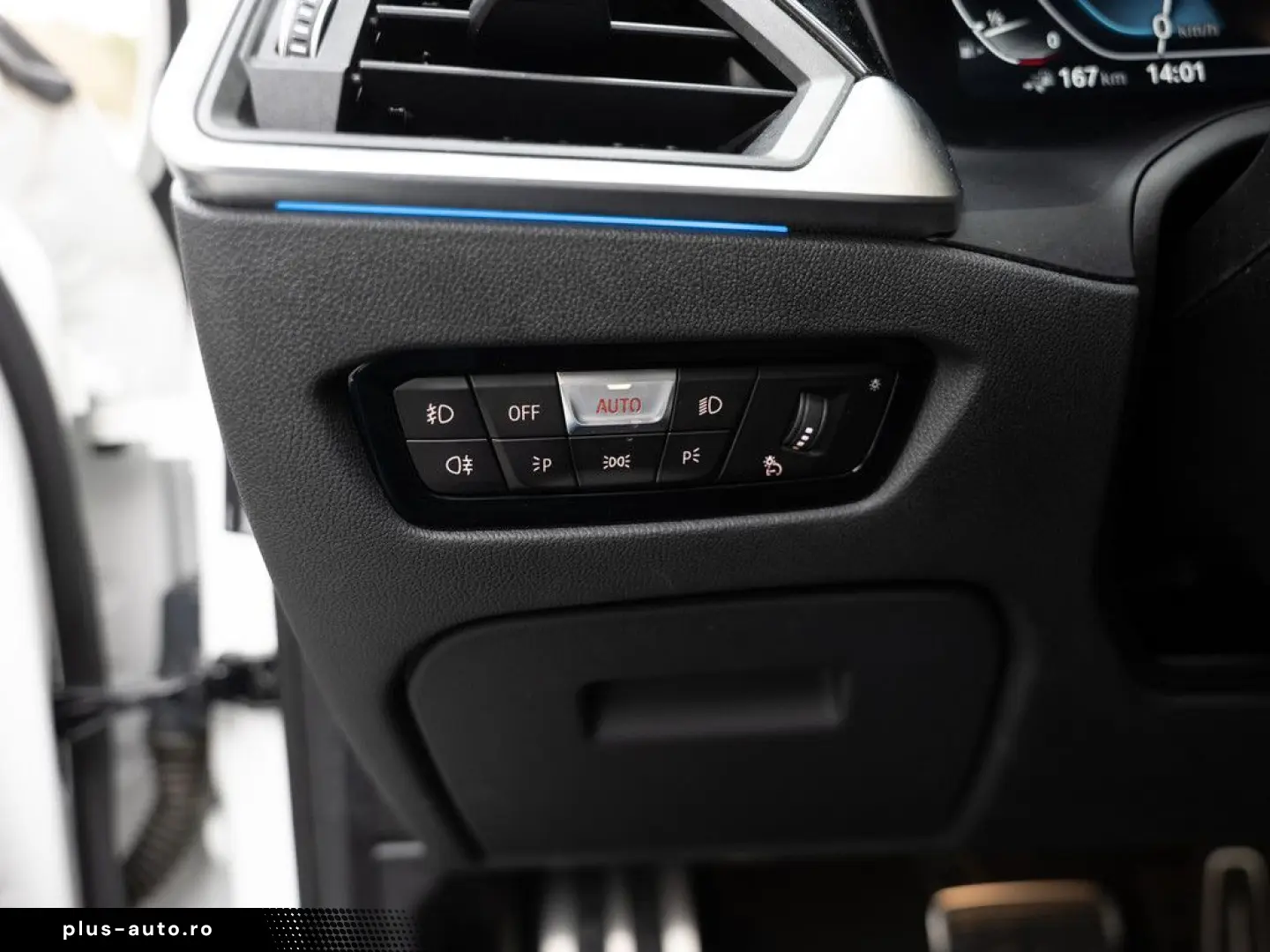 BMW 330e xDrive M-Sport LASER LED W-LAN NAVI HGSD