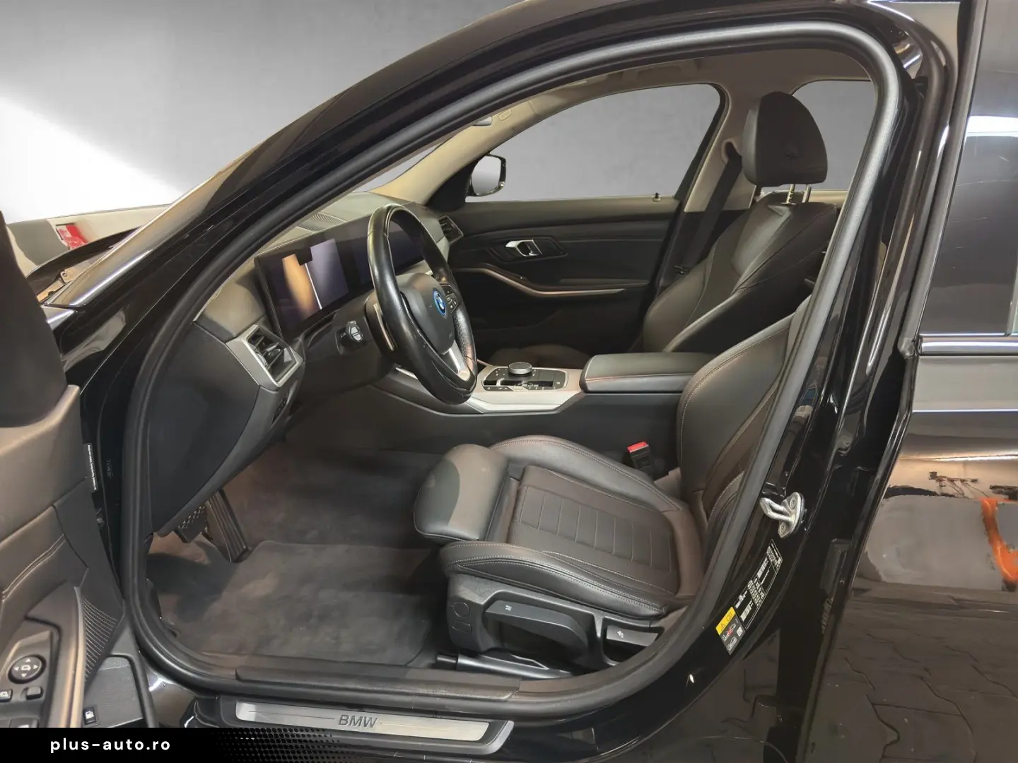 BMW 320e Limousine Facelift Live Cockpit Plus