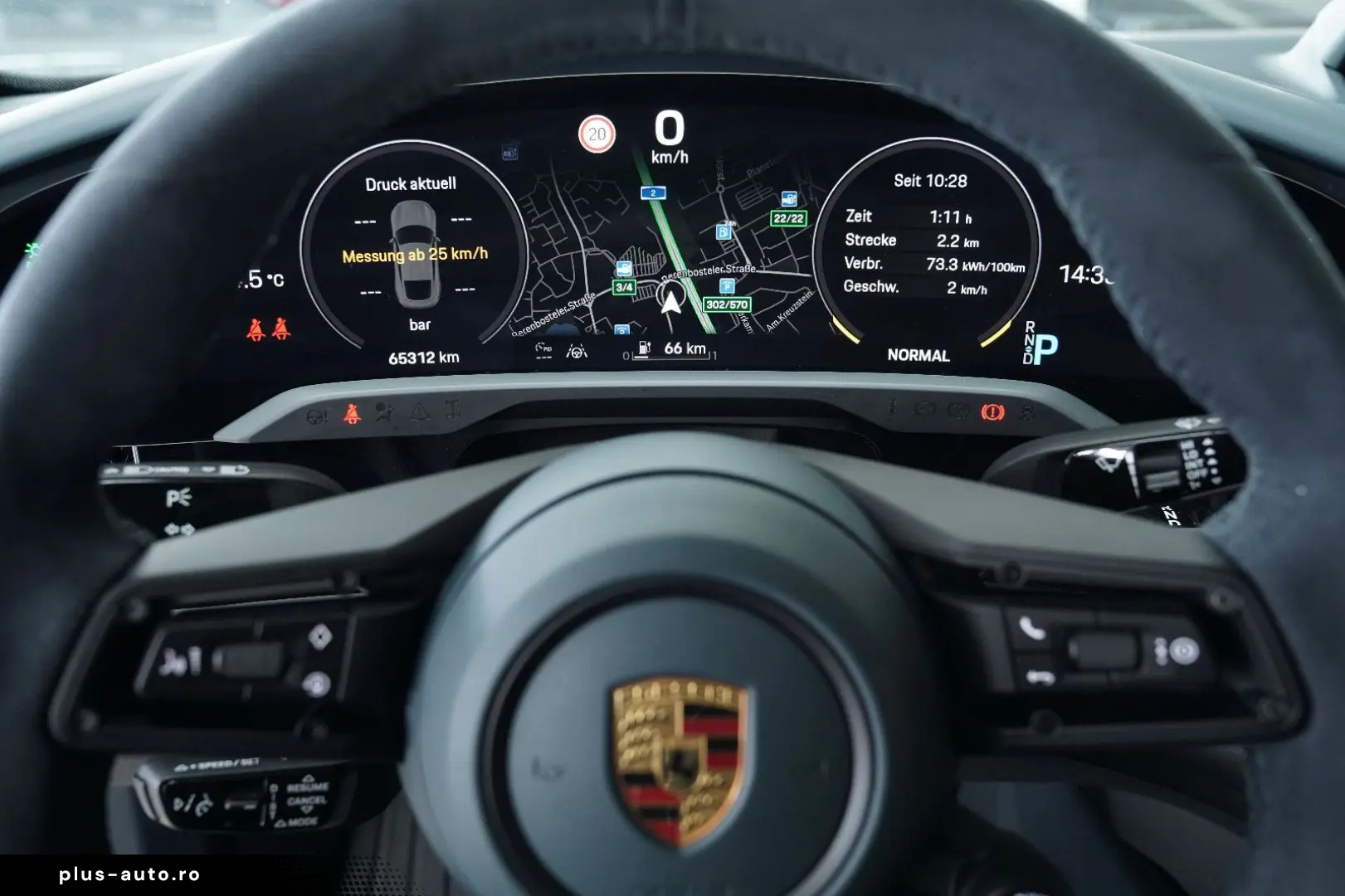 PORSCHE Taycan 4S SportDesign Matrix Chrono Display HUD