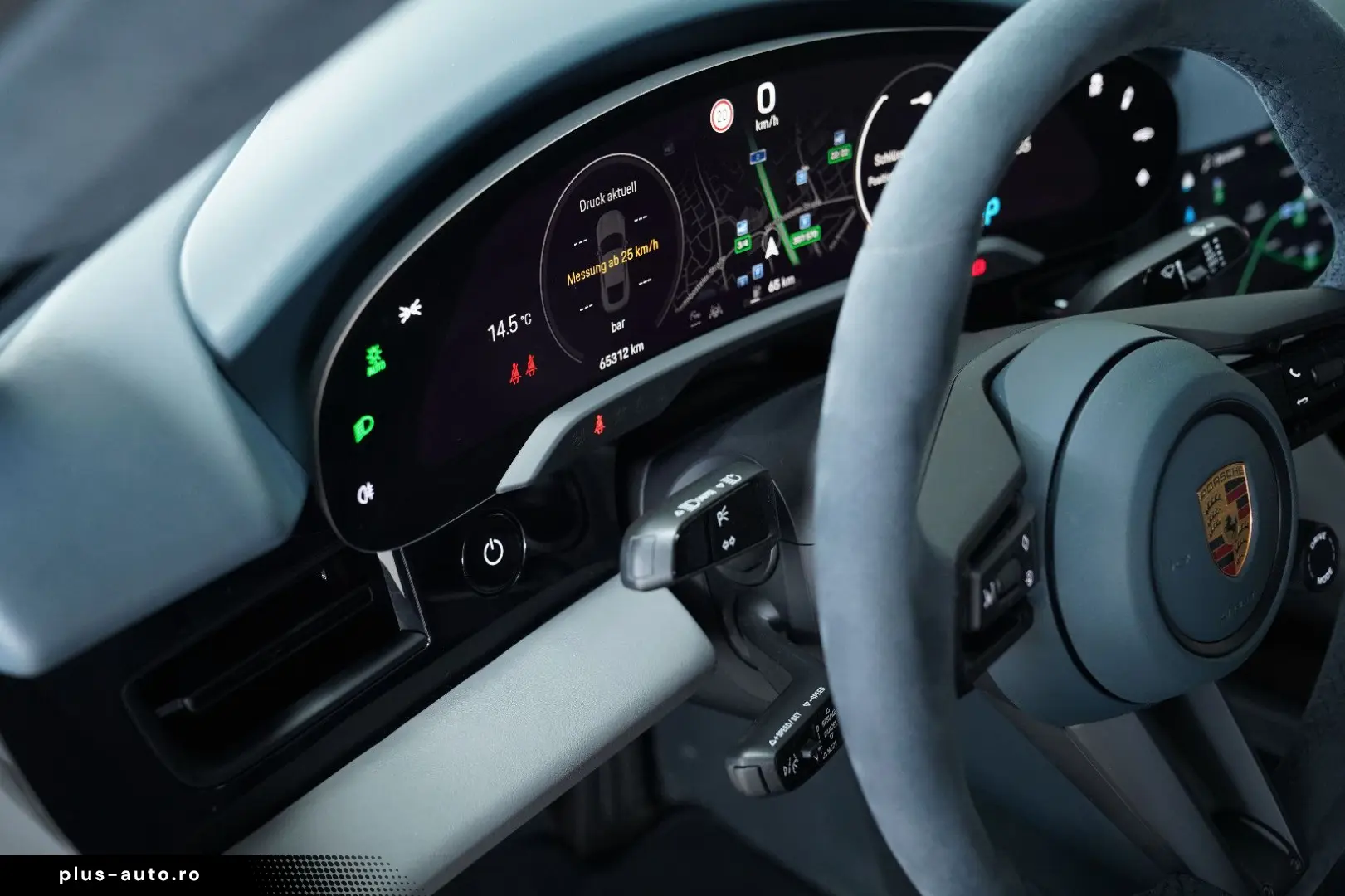 PORSCHE Taycan 4S SportDesign Matrix Chrono Display HUD