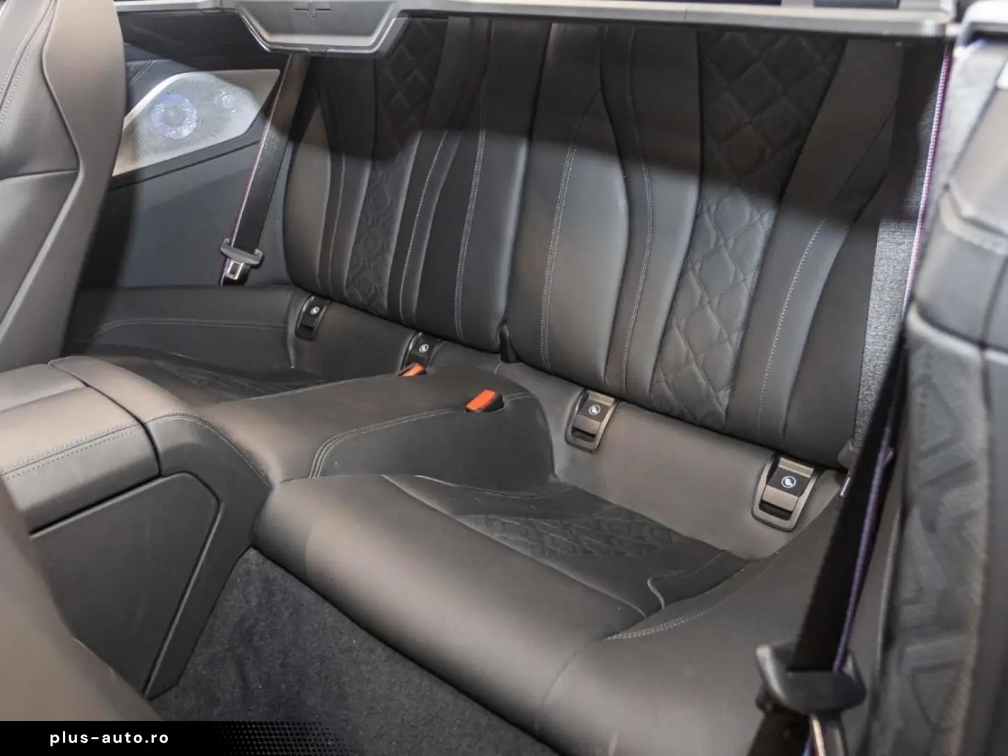 BMW M8 Cabrio Bowers & Wilkins Laserlicht Leder HUD