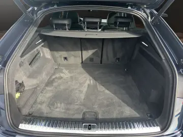 AUDI Q8 55 TFSI quattro tipt. SLINE PD HD-LASER B&O