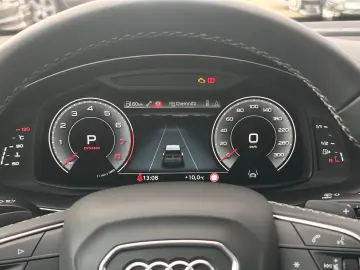AUDI Q8 55 TFSI quattro tipt. SLINE PD HD-LASER B&O