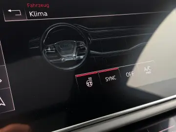 AUDI Q8 55 TFSI quattro tipt. SLINE PD HD-LASER B&O