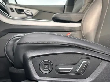 AUDI Q8 55 TFSI quattro tipt. SLINE PD HD-LASER B&O