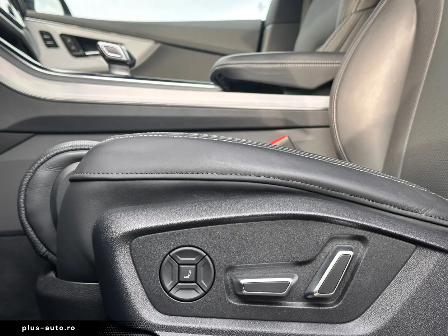 AUDI Q8 55 TFSI quattro tipt. SLINE PD HD-LASER B&O