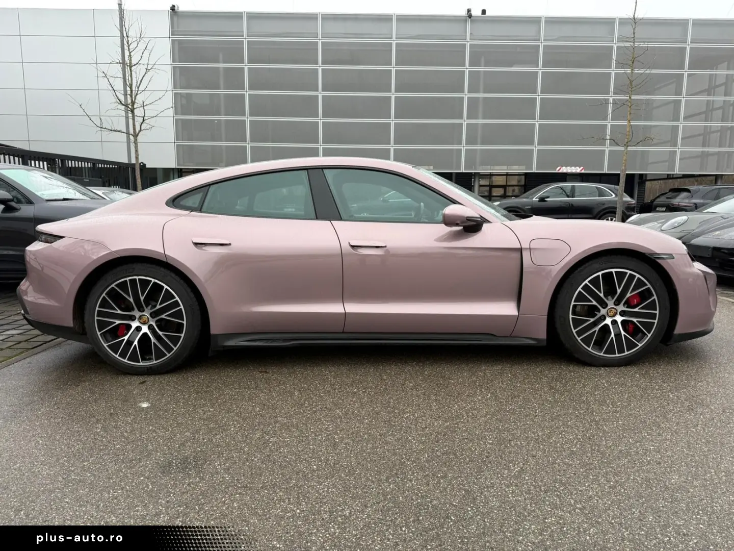 PORSCHE Taycan GTS Panodach Alu 20  Matrix Kamera 1.Hd