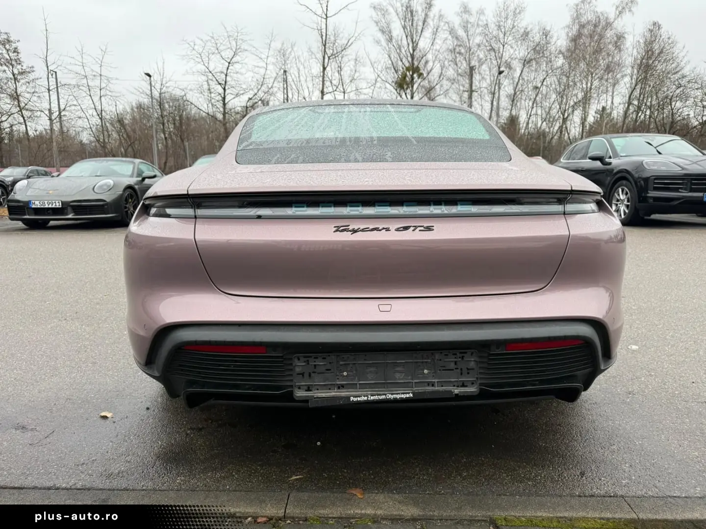 PORSCHE Taycan GTS Panodach Alu 20  Matrix Kamera 1.Hd