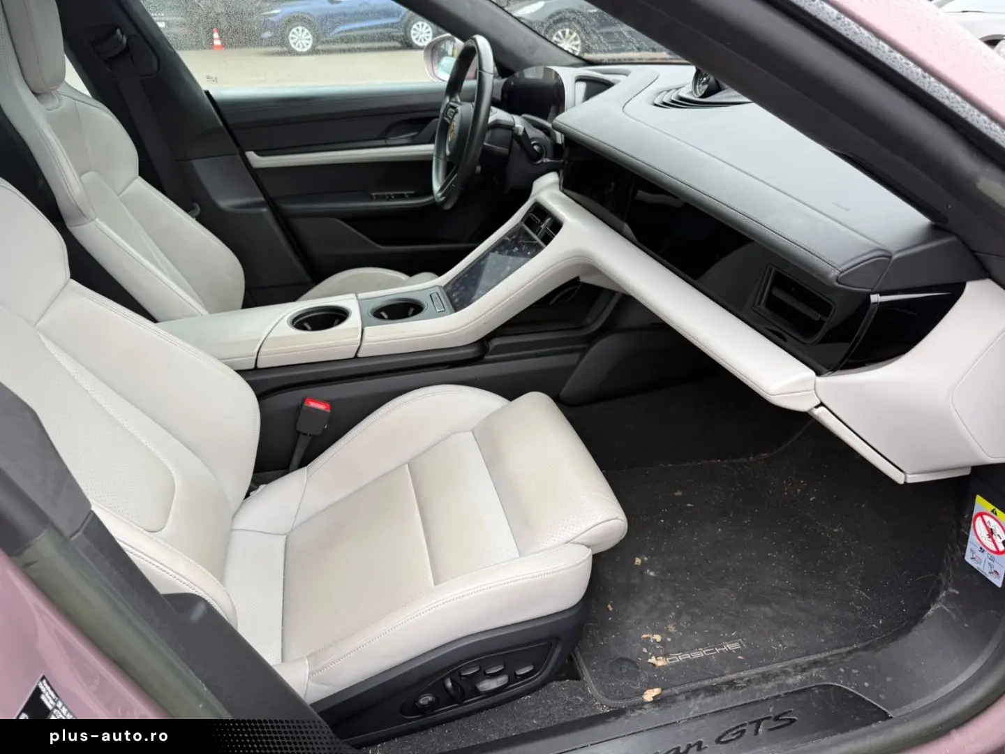 PORSCHE Taycan GTS Panodach Alu 20  Matrix Kamera 1.Hd