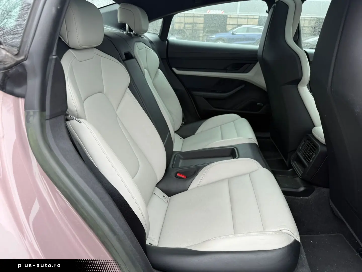 PORSCHE Taycan GTS Panodach Alu 20  Matrix Kamera 1.Hd