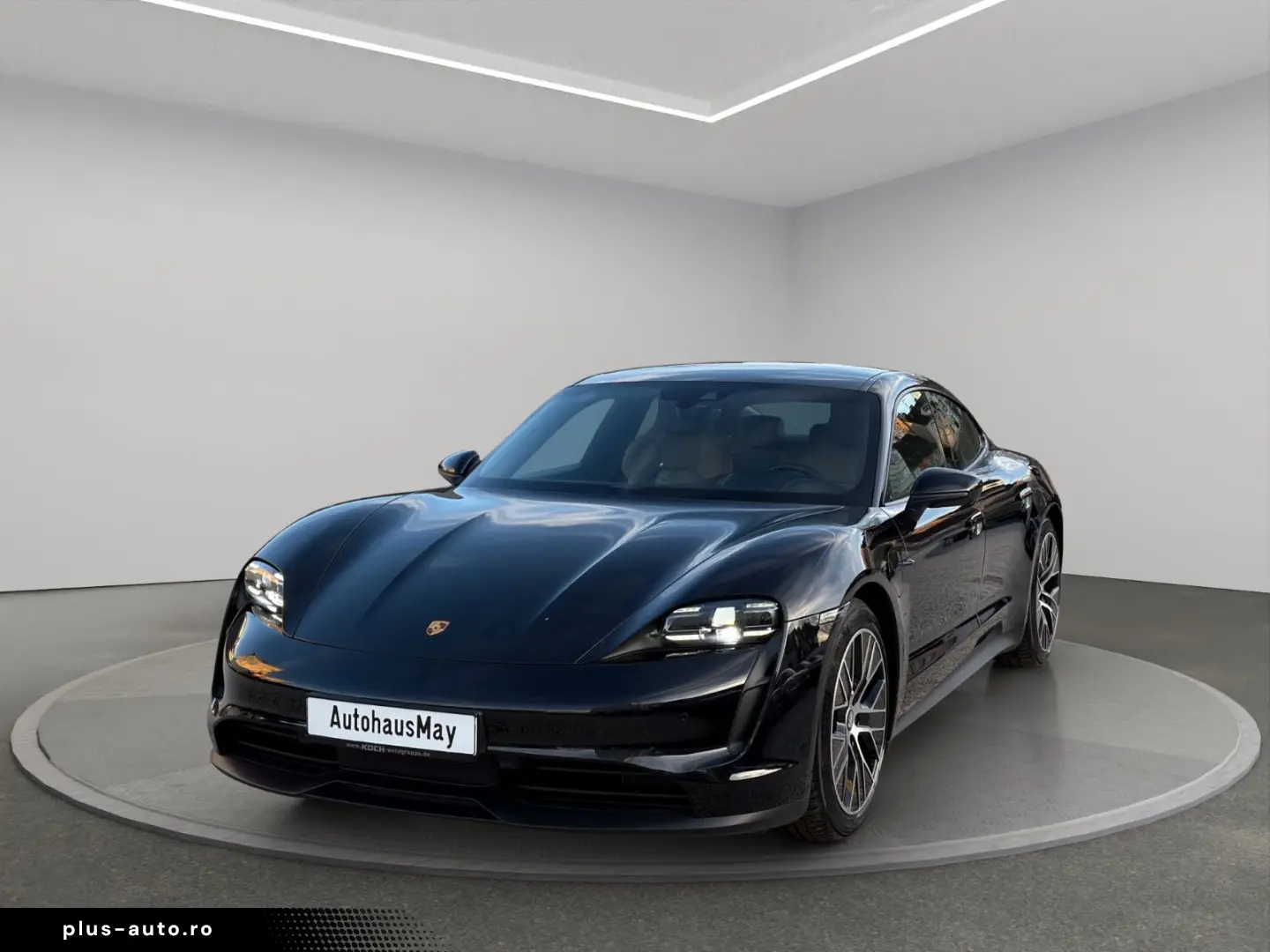 PORSCHE Taycan Panorama Bose Org. 7.950Km