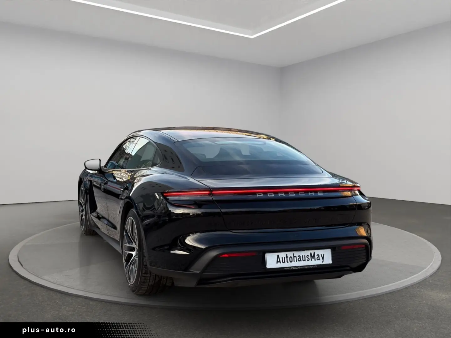 PORSCHE Taycan Panorama Bose Org. 7.950Km