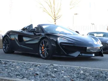 MCLAREN 570S Spider  LIFT KAMERA KERAMIK VOLLLEDER LED