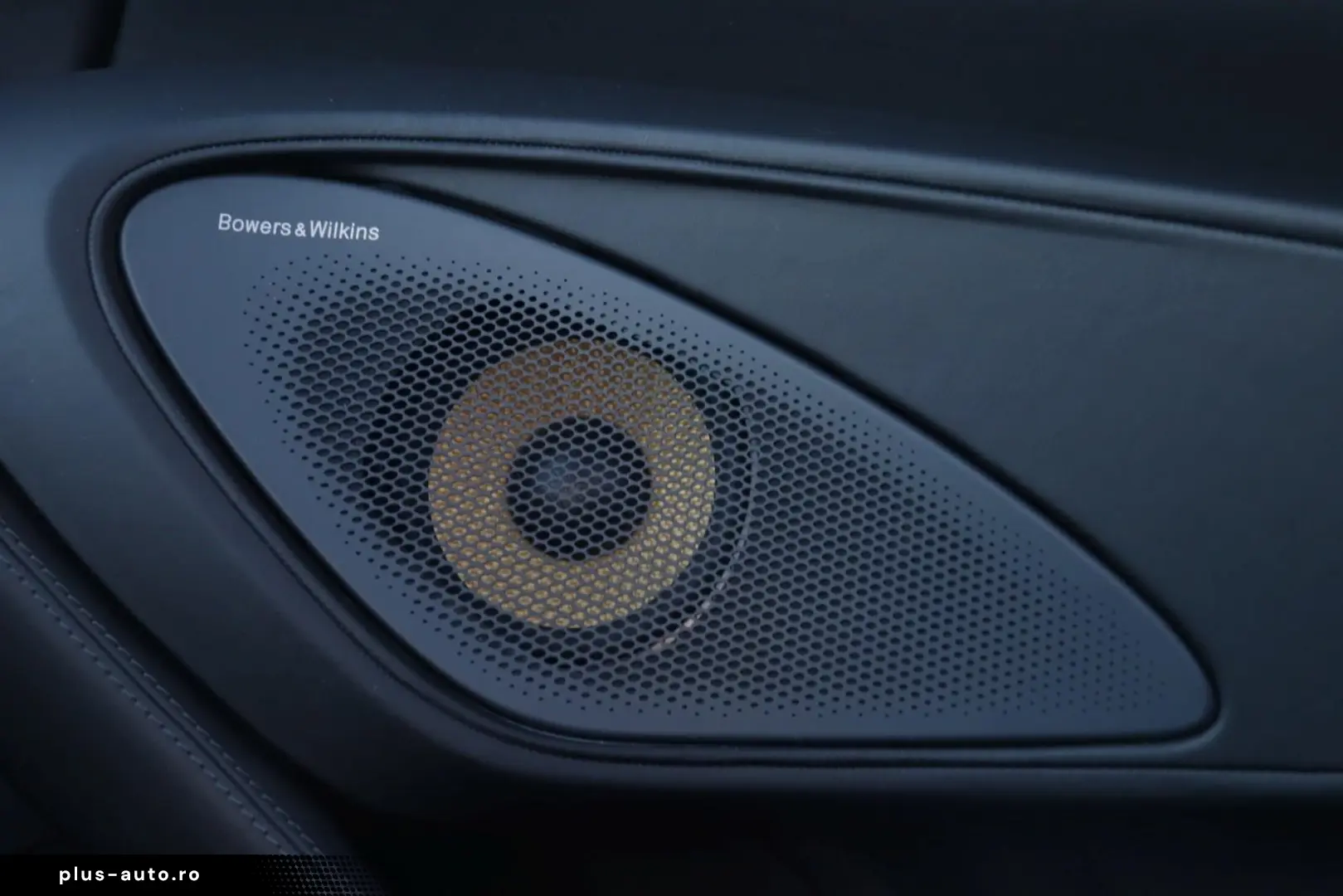 MCLAREN 570S Spider  LIFT KAMERA KERAMIK VOLLLEDER LED