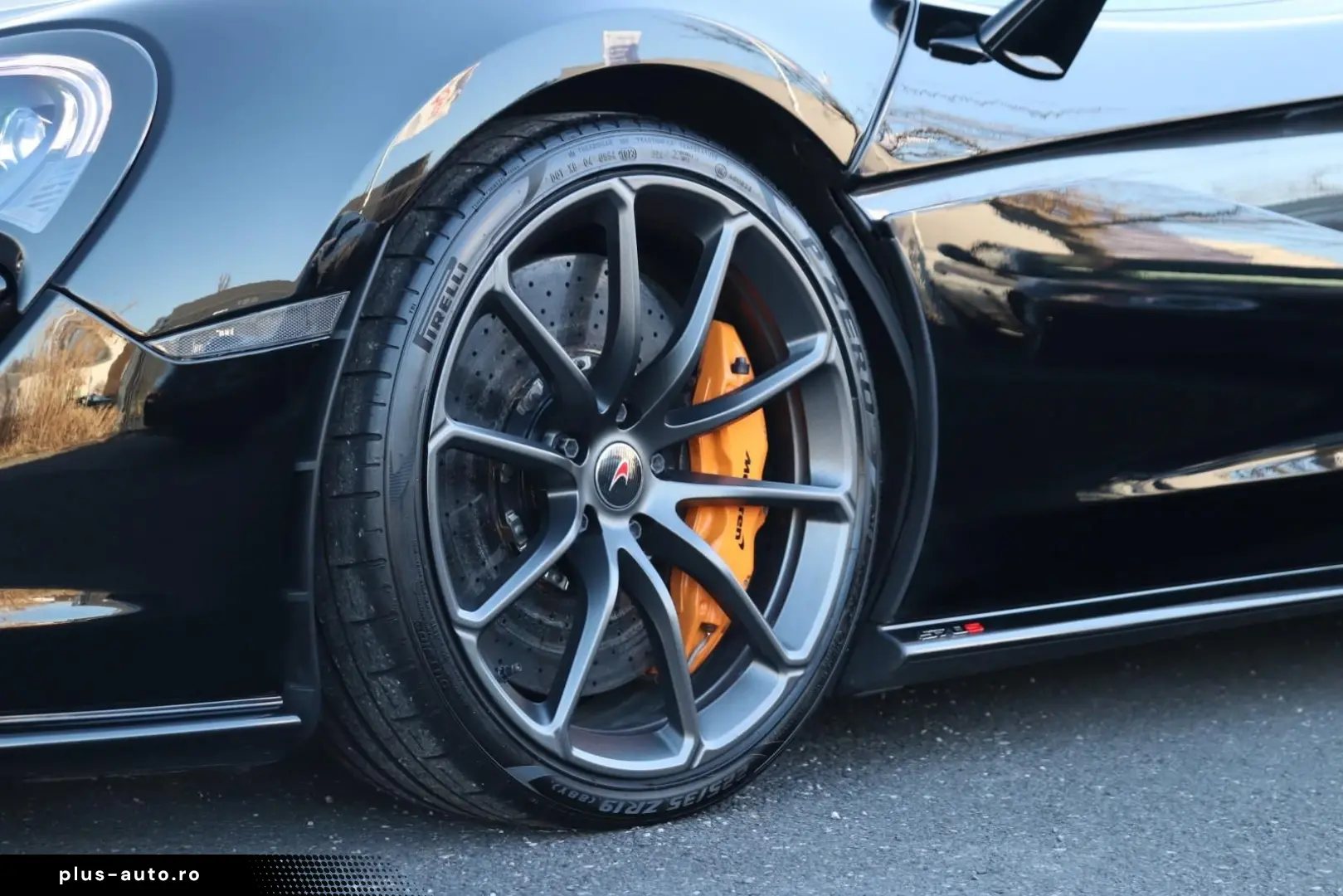 MCLAREN 570S Spider  LIFT KAMERA KERAMIK VOLLLEDER LED