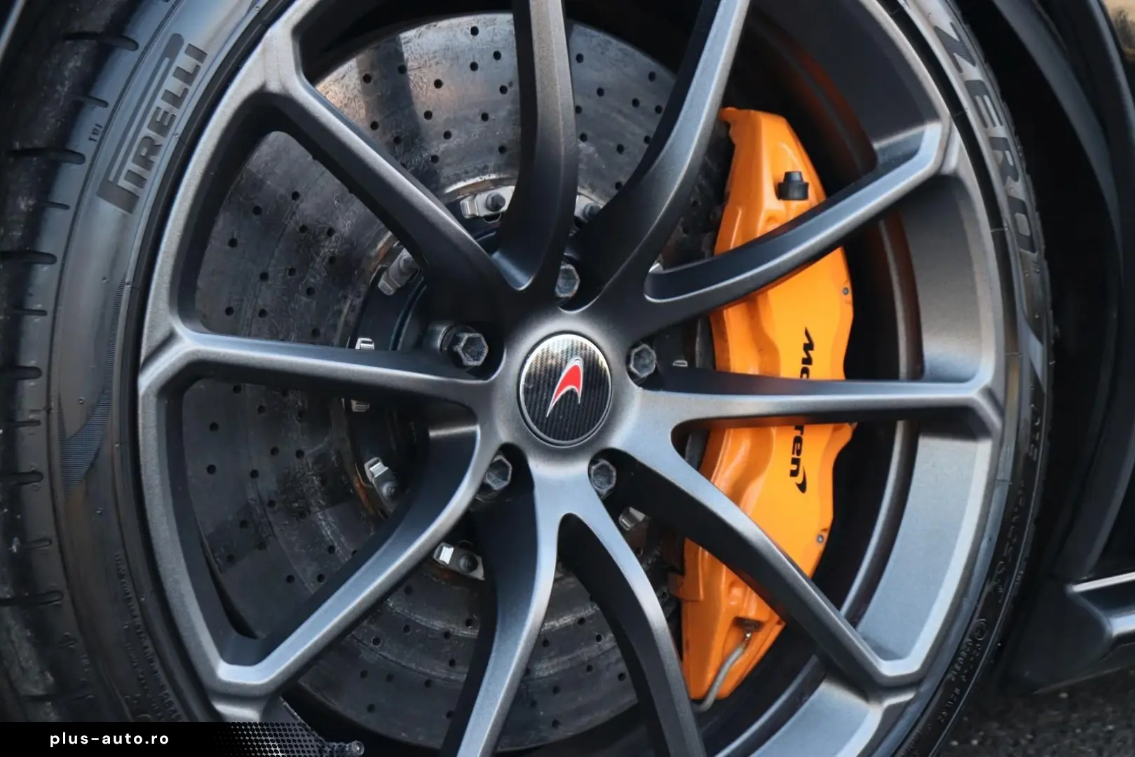 MCLAREN 570S Spider  LIFT KAMERA KERAMIK VOLLLEDER LED