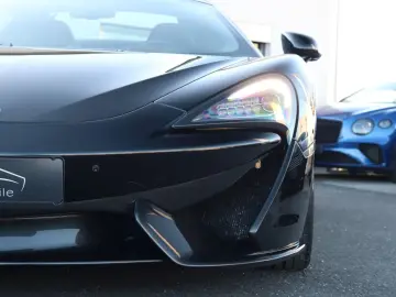 MCLAREN 570S Spider  LIFT KAMERA KERAMIK VOLLLEDER LED