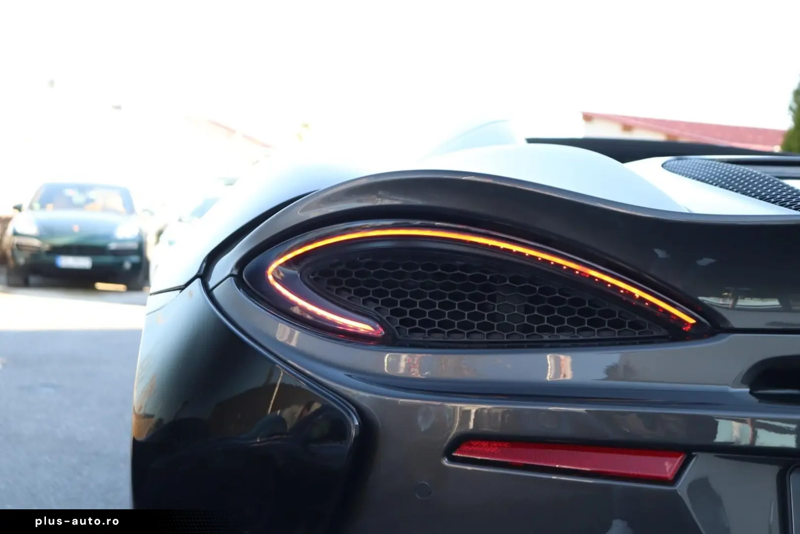 MCLAREN 570S Spider  LIFT KAMERA KERAMIK VOLLLEDER LED