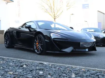 MCLAREN 570S Spider  LIFT KAMERA KERAMIK VOLLLEDER LED
