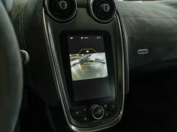 MCLAREN 570S   Carbon Fibre Interior   Sport Exhaust