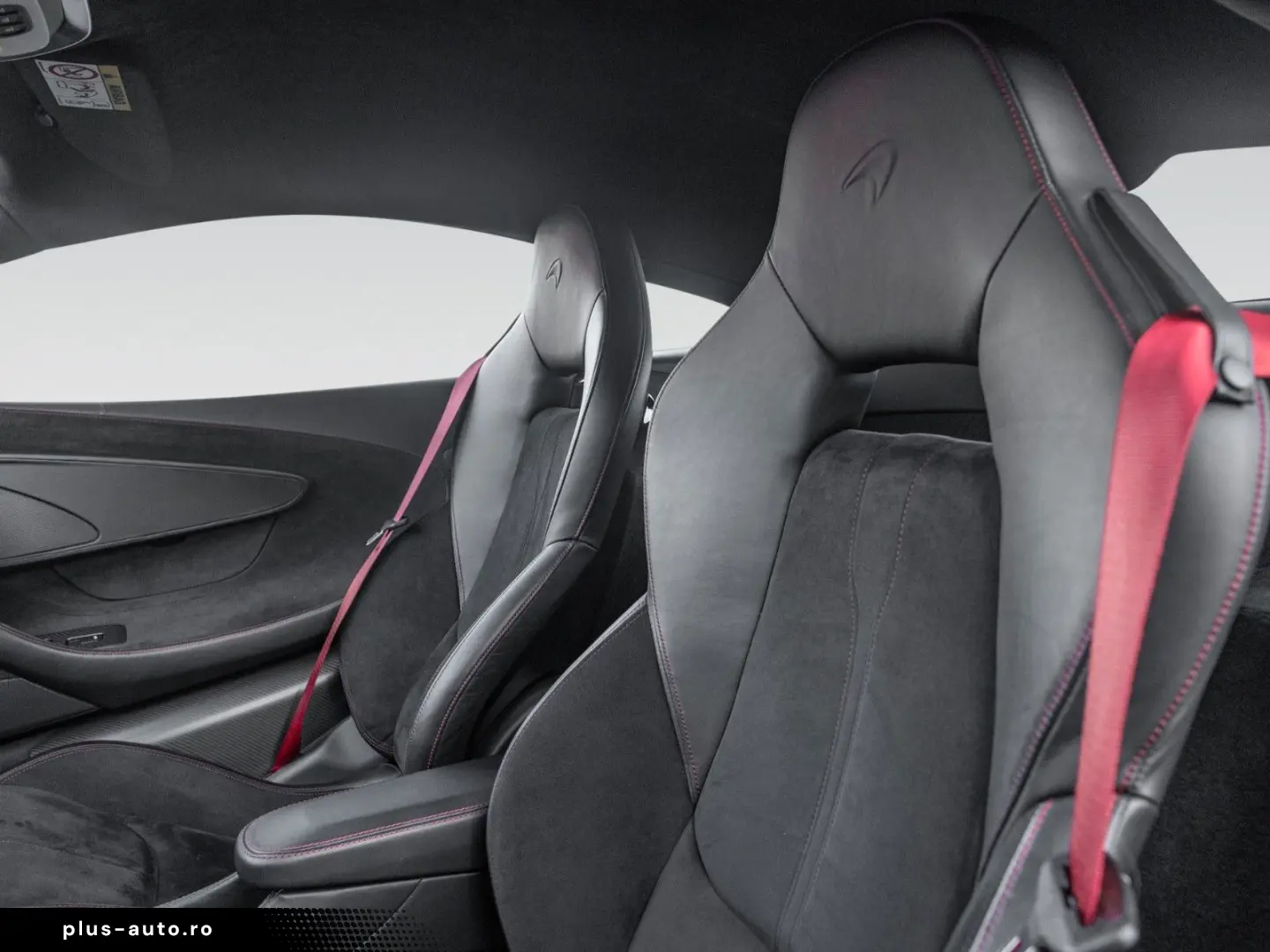 MCLAREN 570S   Carbon Fibre Interior   Sport Exhaust