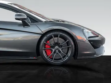 MCLAREN 570S   Carbon Fibre Interior   Sport Exhaust