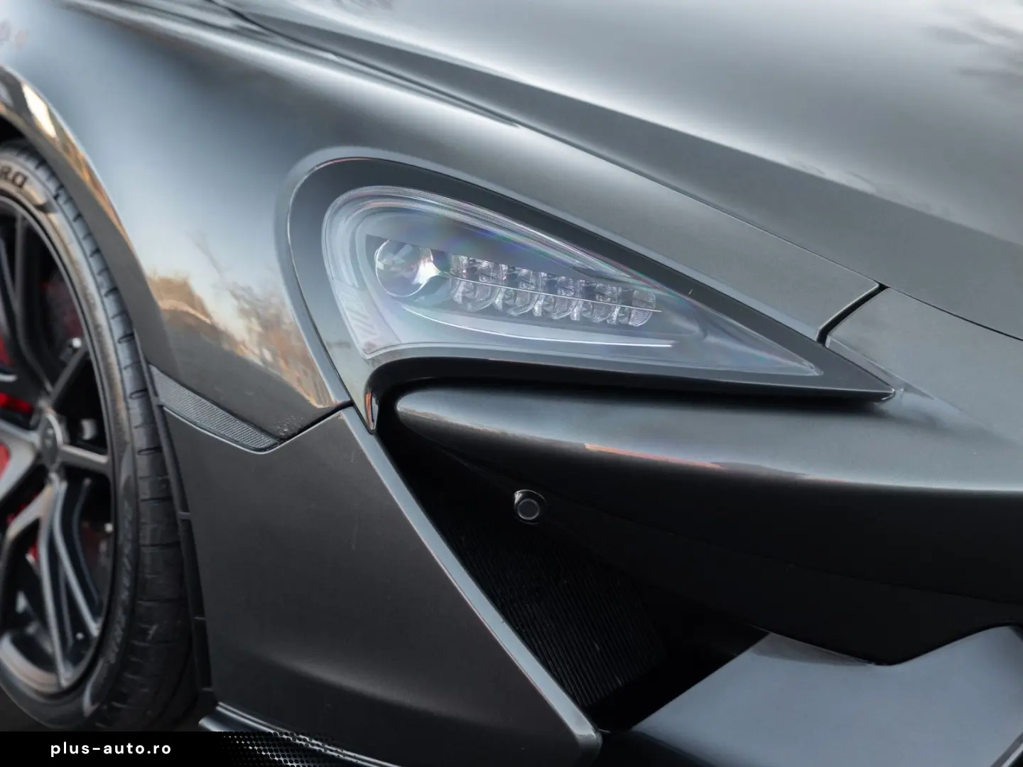 MCLAREN 570S   Carbon Fibre Interior   Sport Exhaust