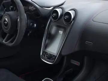 MCLAREN 570S   Carbon Fibre Interior   Sport Exhaust