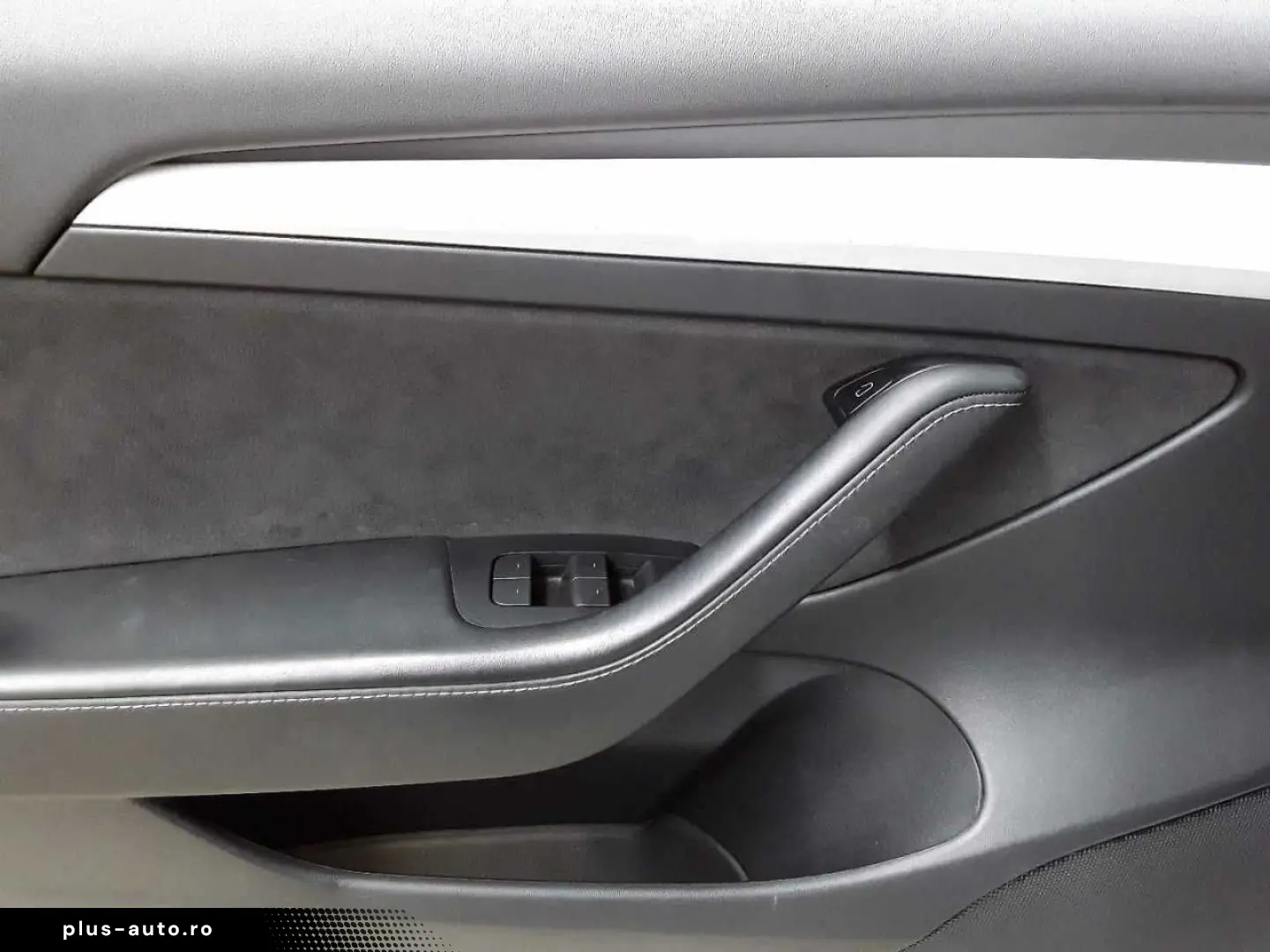 TESLA Model 3 Langstreckenbatt. Allradantrieb