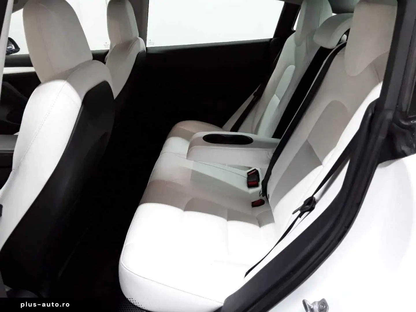 TESLA Model 3 Langstreckenbatt. Allradantrieb