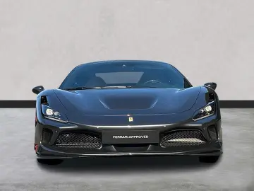 FERRARI F8 Tributo  AFS Lift Kamera PDC Karbon
