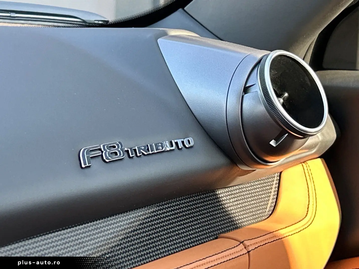 FERRARI F8 Tributo  AFS Lift Kamera PDC Karbon