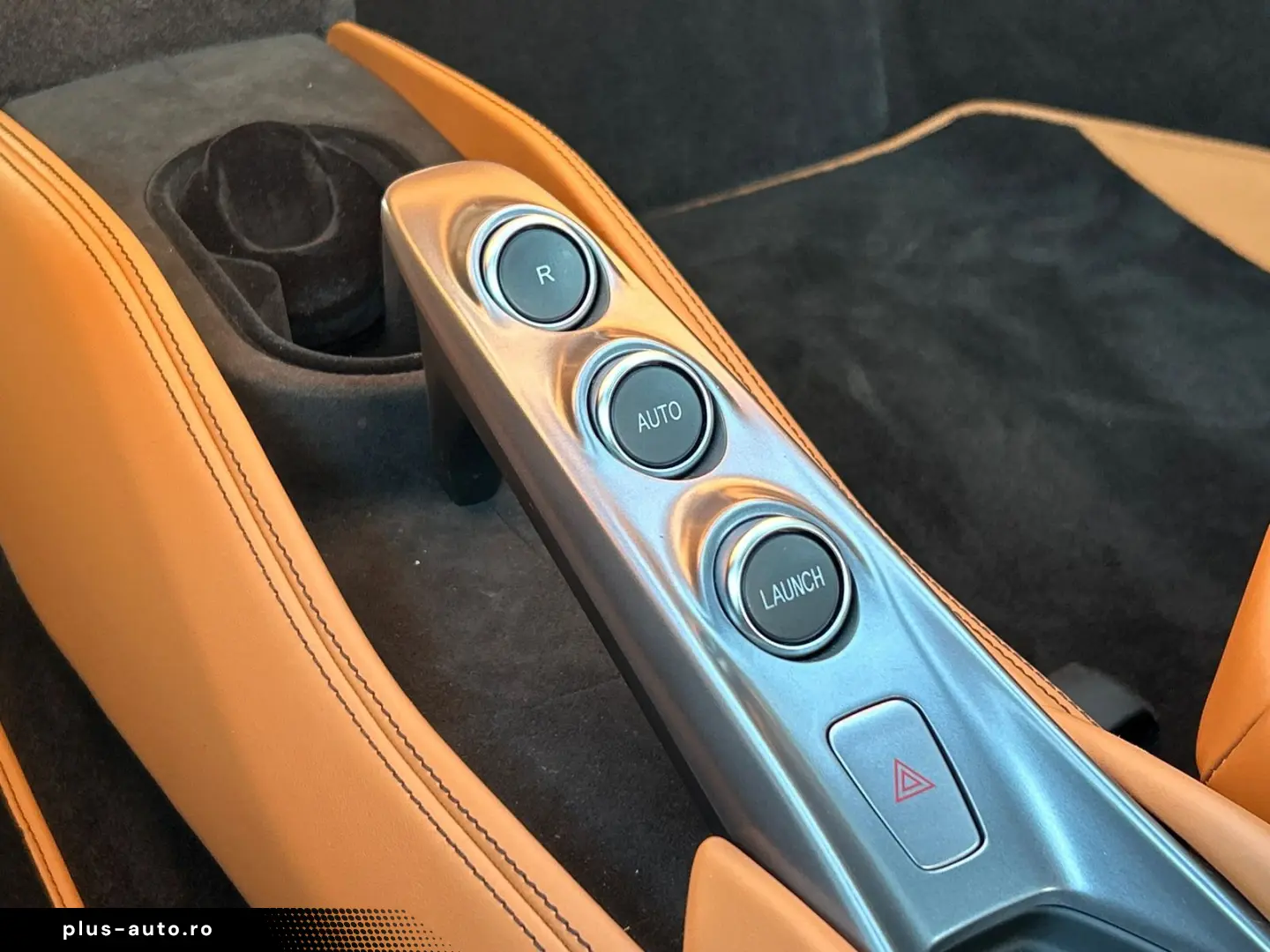 FERRARI F8 Tributo  AFS Lift Kamera PDC Karbon