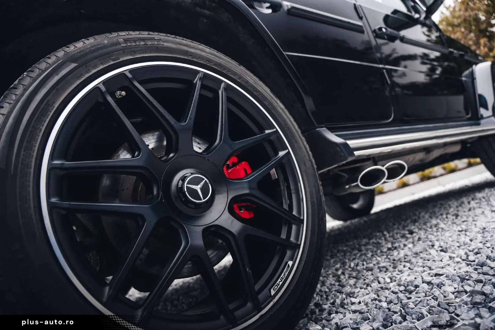 MERCEDES-BENZ G 63 AMG Burmester   Night Package