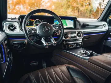 MERCEDES-BENZ G 63 AMG Burmester   Night Package