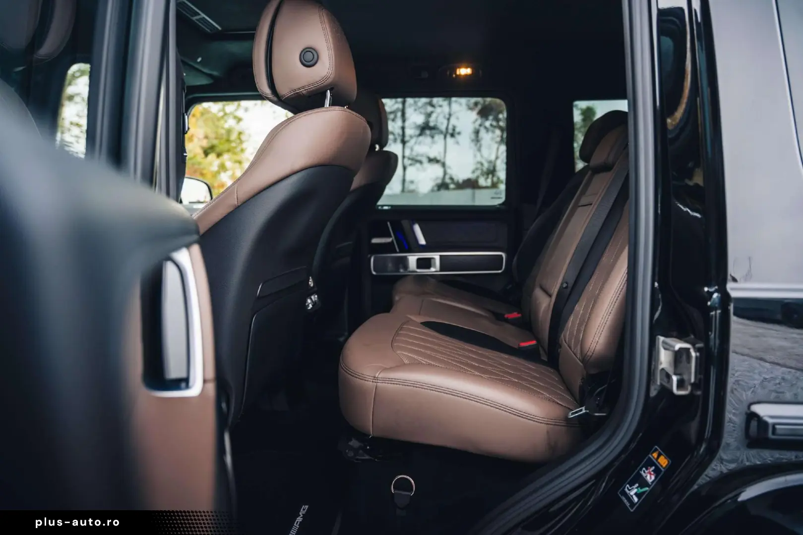 MERCEDES-BENZ G 63 AMG Burmester   Night Package